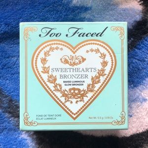 Too Faced Sweethearts Bronzer in Sweet Tea